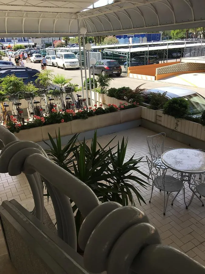 Aparthotel Residence Moresco Lido di Jesolo Italien